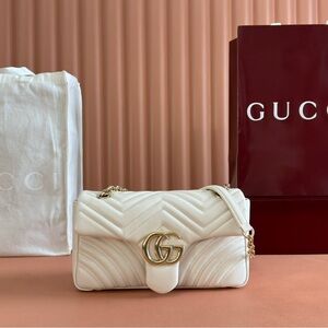 Gucci White Quilted GG Shoulder Bag with Gold Hardware